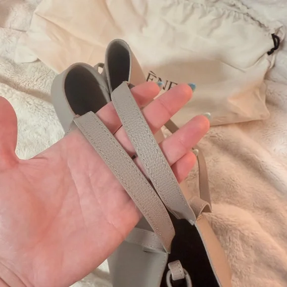 Polene Cyme Tote Textured Taupe - Picture 7 of 9